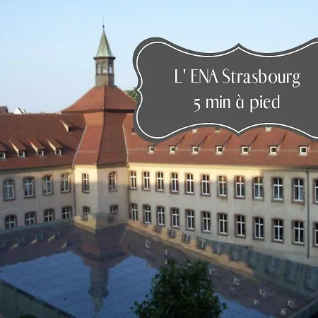 Apartment ☆ 2 Pieces, Calme & Lumineux - Centre ☆ *