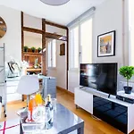 Apartmán ☆ 2 Pieces, Calme & Lumineux - Centre ☆